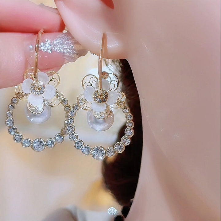 White flower earrings