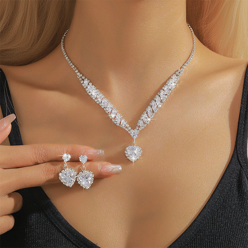 Heart-shaped Zircon Earring and Necklace Set