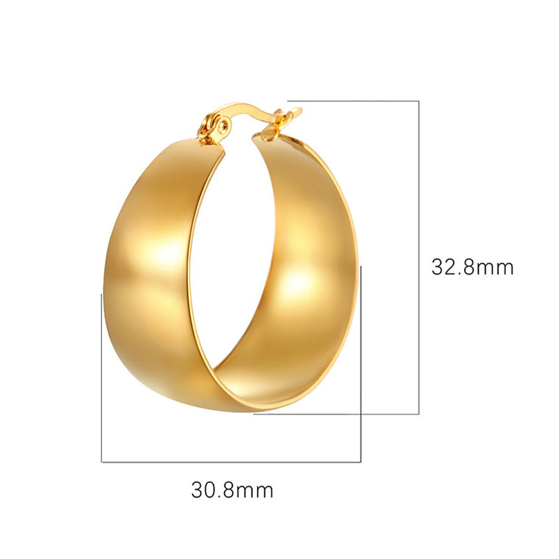 Curved earrings