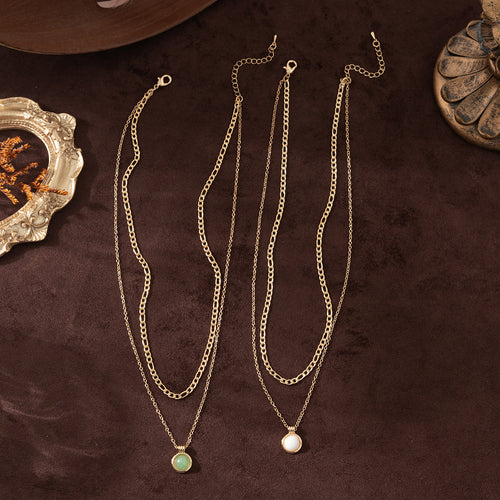 Figaro chain with color-preserving gold-plated accessories