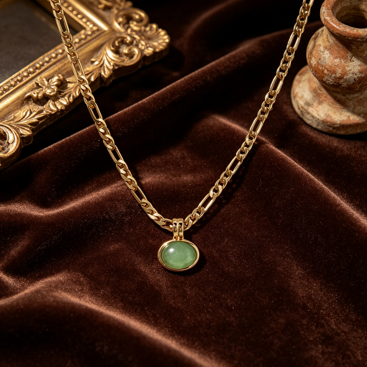 Figaro chain with color-preserving gold-plated accessories