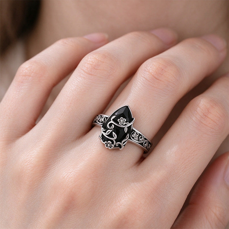 Vintage flower ring