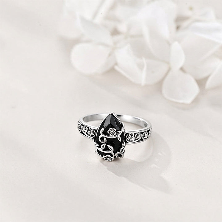 Vintage flower ring