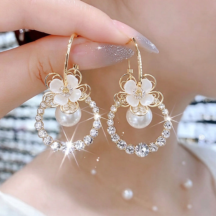 White flower earrings