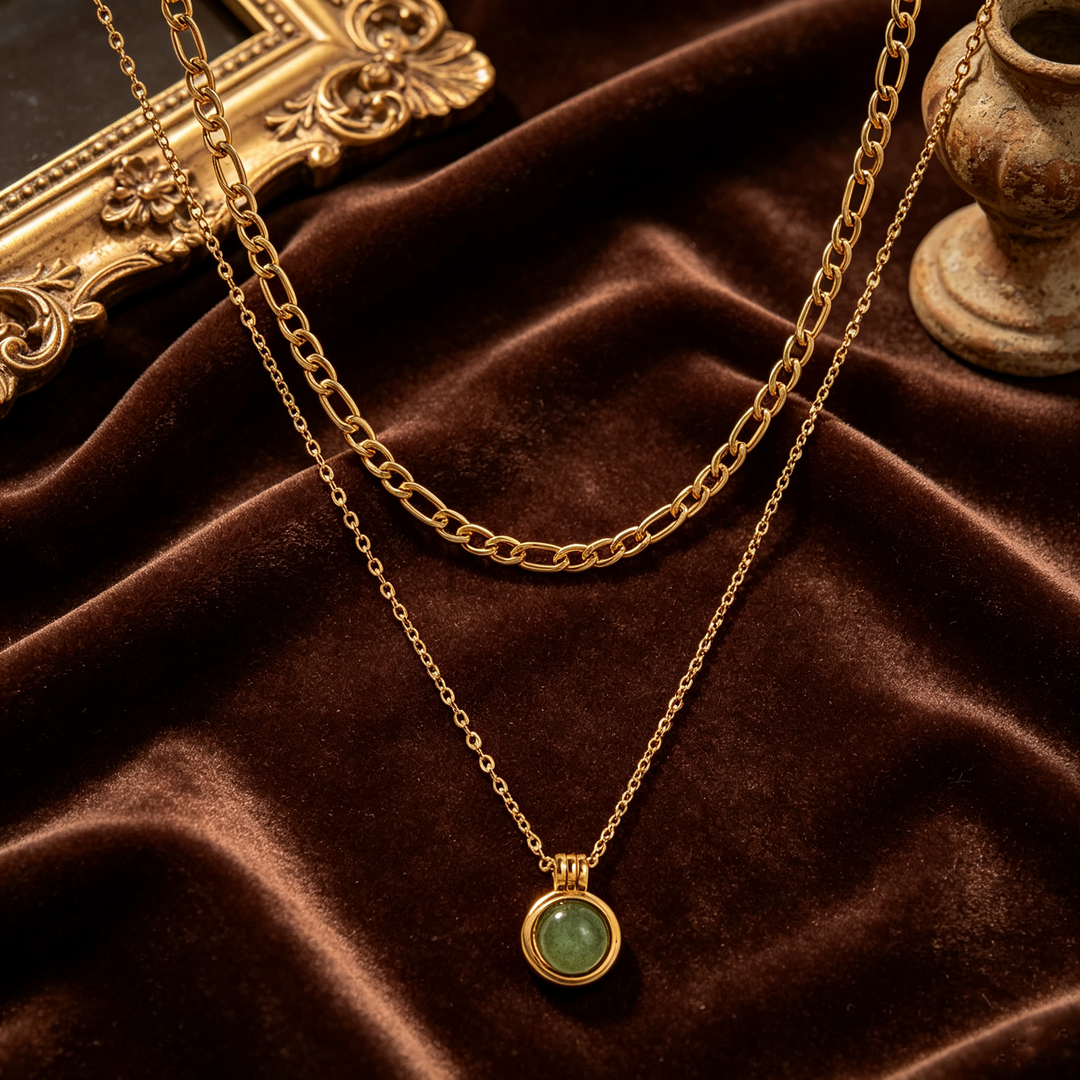 Figaro chain with color-preserving gold-plated accessories