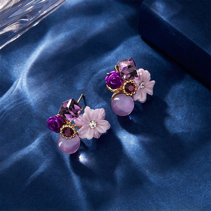 Vintage flower earrings