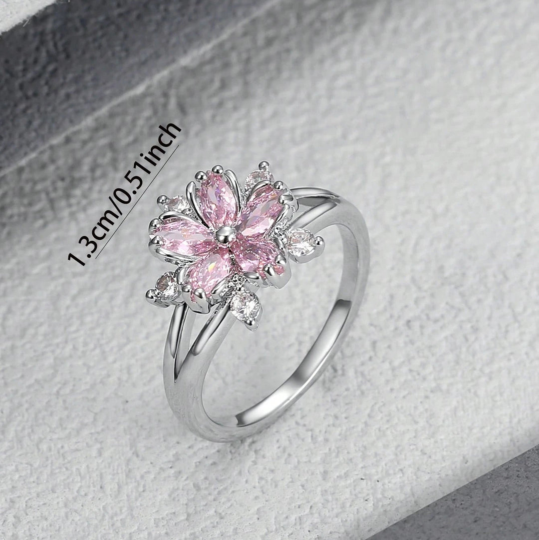 Zircon flower ring