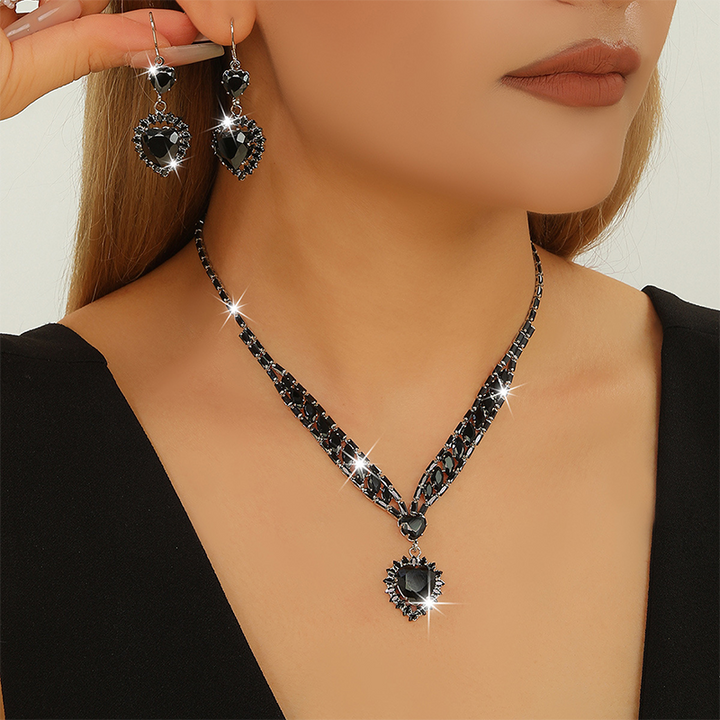 Heart-shaped pendant necklace and earring two-piece set