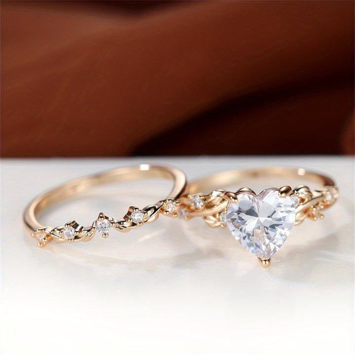 Heart-shaped stacked rings